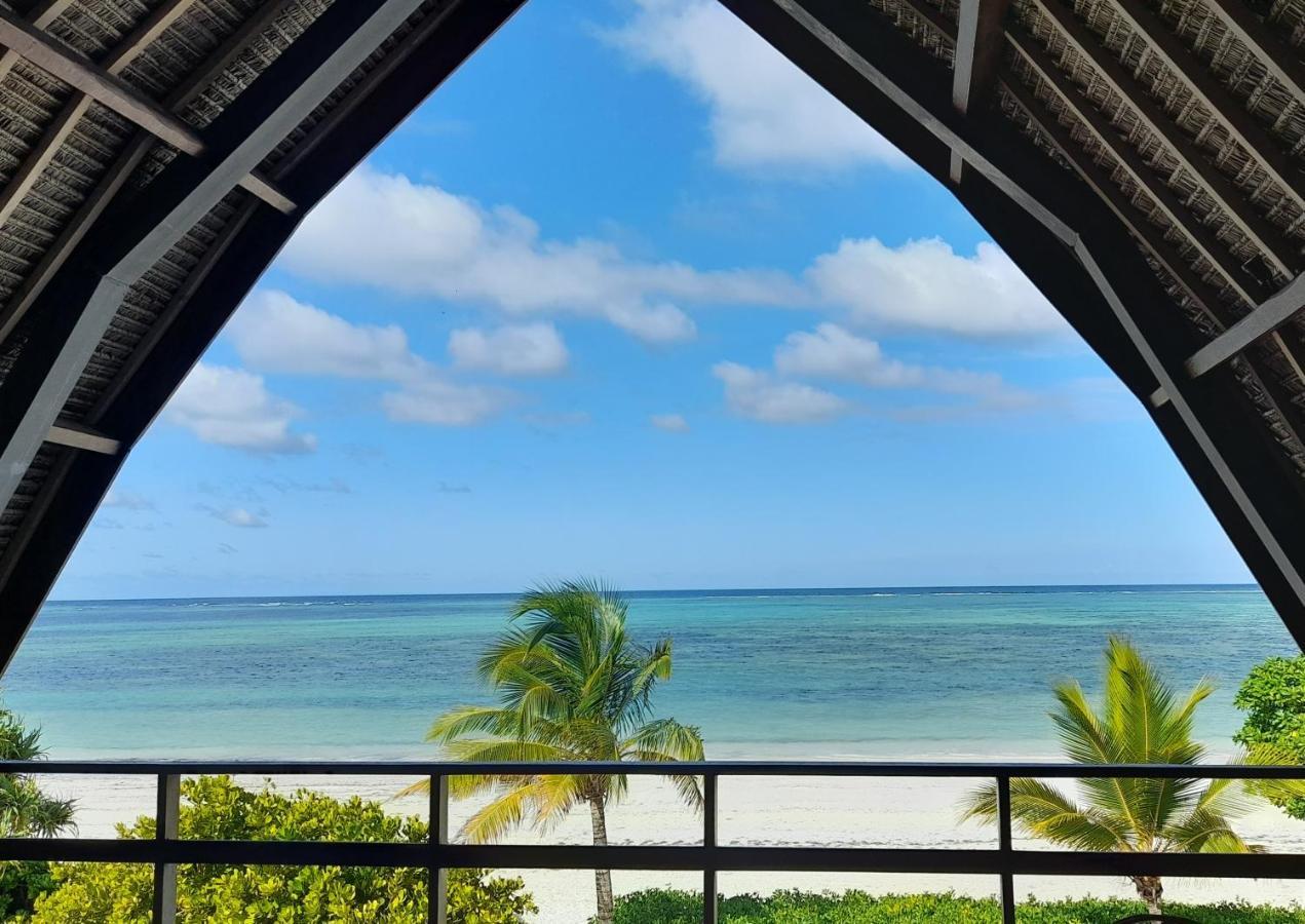 Kijani Beach Villas Bwejuu Eksteriør billede